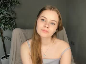 girl cam all day linettegrandon image #8878237