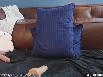 girl cam all day taylor_love_303 image #4997017