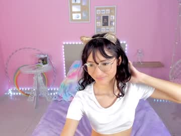 girl cam all day little_effy18 image #2590232