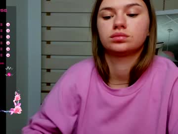 girl cam all day monika_youu image #8039405