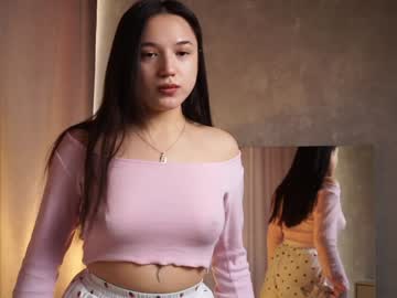 girl cam all day ryninal image #8340841