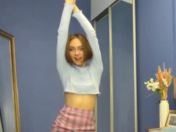 girl cam all day adelewilson__ image #467827