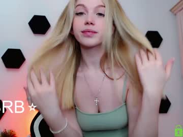 girl cam all day small_blondee image #4682090