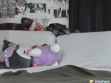 girl cam all day yogendub image #8850611