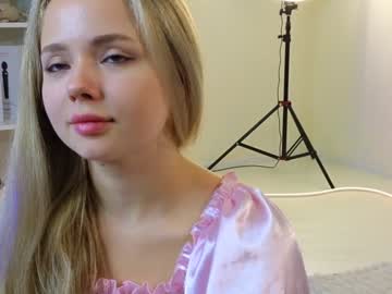 girl cam all day molly__meow image #7685883