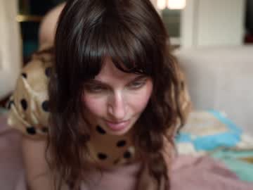 girl cam all day ellaa91 image #1163260