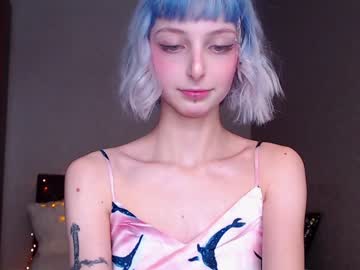 girl cam all day lit1le_kitty_ image #825836