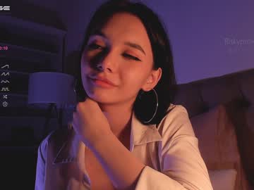 girl cam all day riskyproject image #3055677