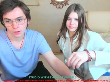couple cam all day karolina_coy image #1628714