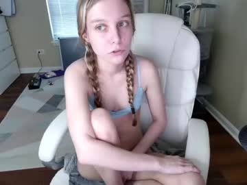girl cam all day lily_brooke image #2630069