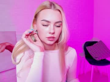 girl cam all day 8a8y_nura image #990623