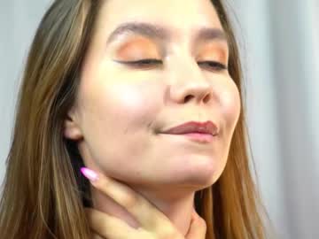 girl cam all day your_maya_ image #8105297