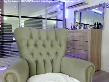 girl cam all day crazycrissy image #2171594
