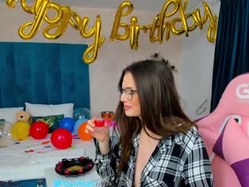 girl cam all day alice_bane image #451500