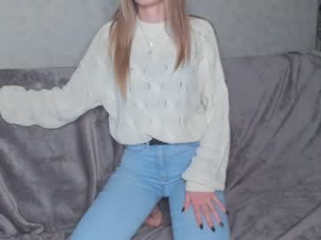 girl cam all day oliviasolis image #3548193