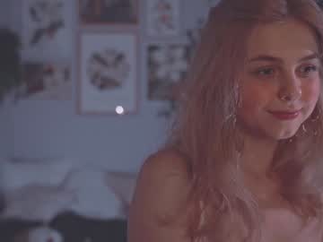 girl cam all day hannasthesia image #8318201