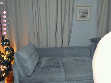 girl cam all day silvergloss image #5917424