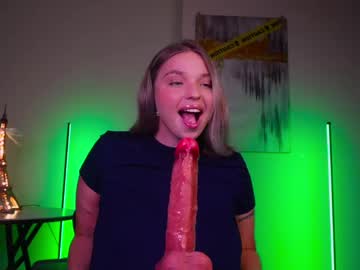 girl cam all day viollasinzz image #9278808