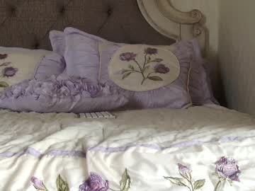 girl cam all day littlegreekflower image #8034939