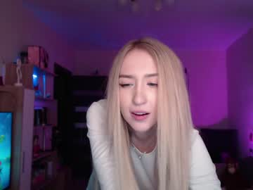 girl cam all day gudeeetama image #325230