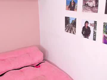 girl cam all day little_effy18_ image #8668800