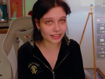 girl cam all day melan1e_ image #8923466