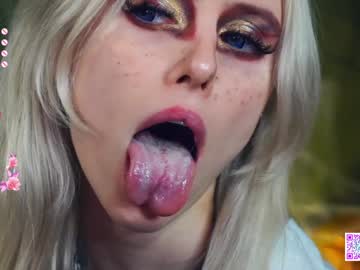 girl cam all day audreycarvin image #8192700