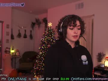 girl cam all day evelynpiers image #3149719