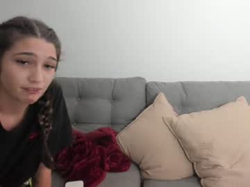 girl cam all day liviee420 image #5238681