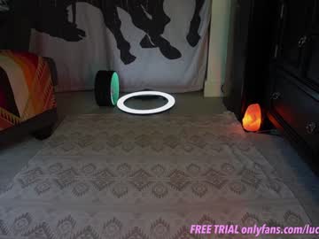 girl cam all day lucy_gooosey image #7002701