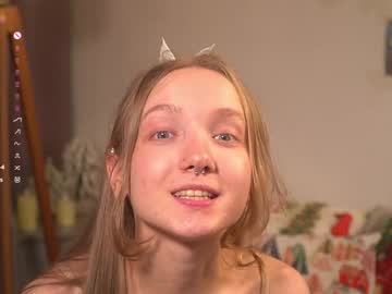 girl cam all day lyly_bambi image #8609354