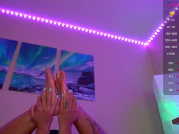 girl cam all day oxlemon image #2131290