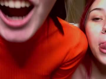 girl cam all day sarah_kurt image #2027596