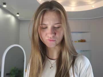 girl cam all day bananini_anallove image #9571868