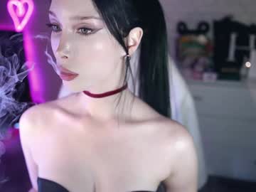girl cam all day uindi image #8310198
