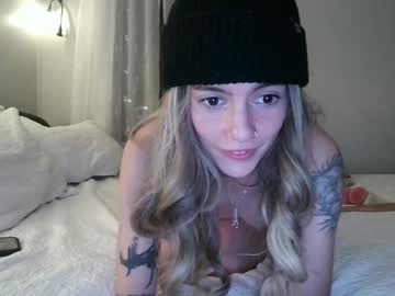 girl cam all day pixelatedprincess image #8105812