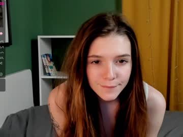 girl cam all day allielelli image #1700301