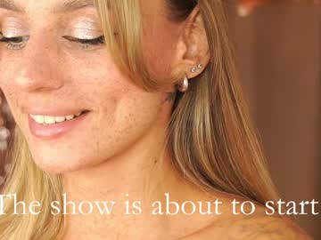 girl cam all day artease image #8088541