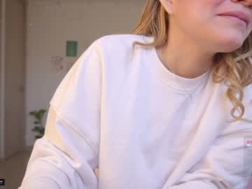 girl cam all day mila_1 image #7504512