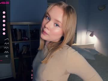 girl cam all day sun_shiiine image #4169111