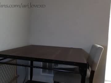 couple cam all day ari_lovexo image #4933925