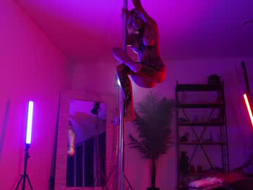girl cam all day goth_dolll image #8378896