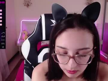 girl cam all day queen_kitty1818 image #3266816