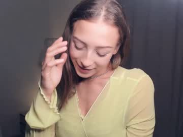 girl cam all day wave_of_happy_ image #5490164