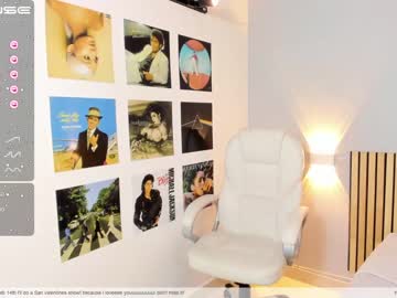 girl cam all day little_effy18 image #3669145