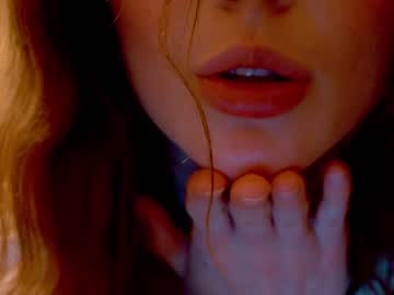 girl cam all day ellaa91 image #1451973