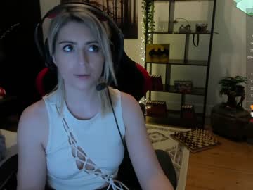 girl cam all day kimilee22 image #1811604