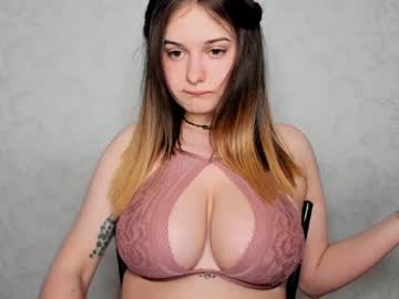 girl cam all day oladushek18 image #3977523