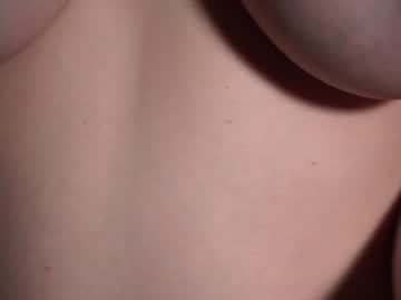 girl cam all day smiling_princess image #3670285