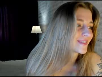 girl cam all day sophie_crashh image #4390431